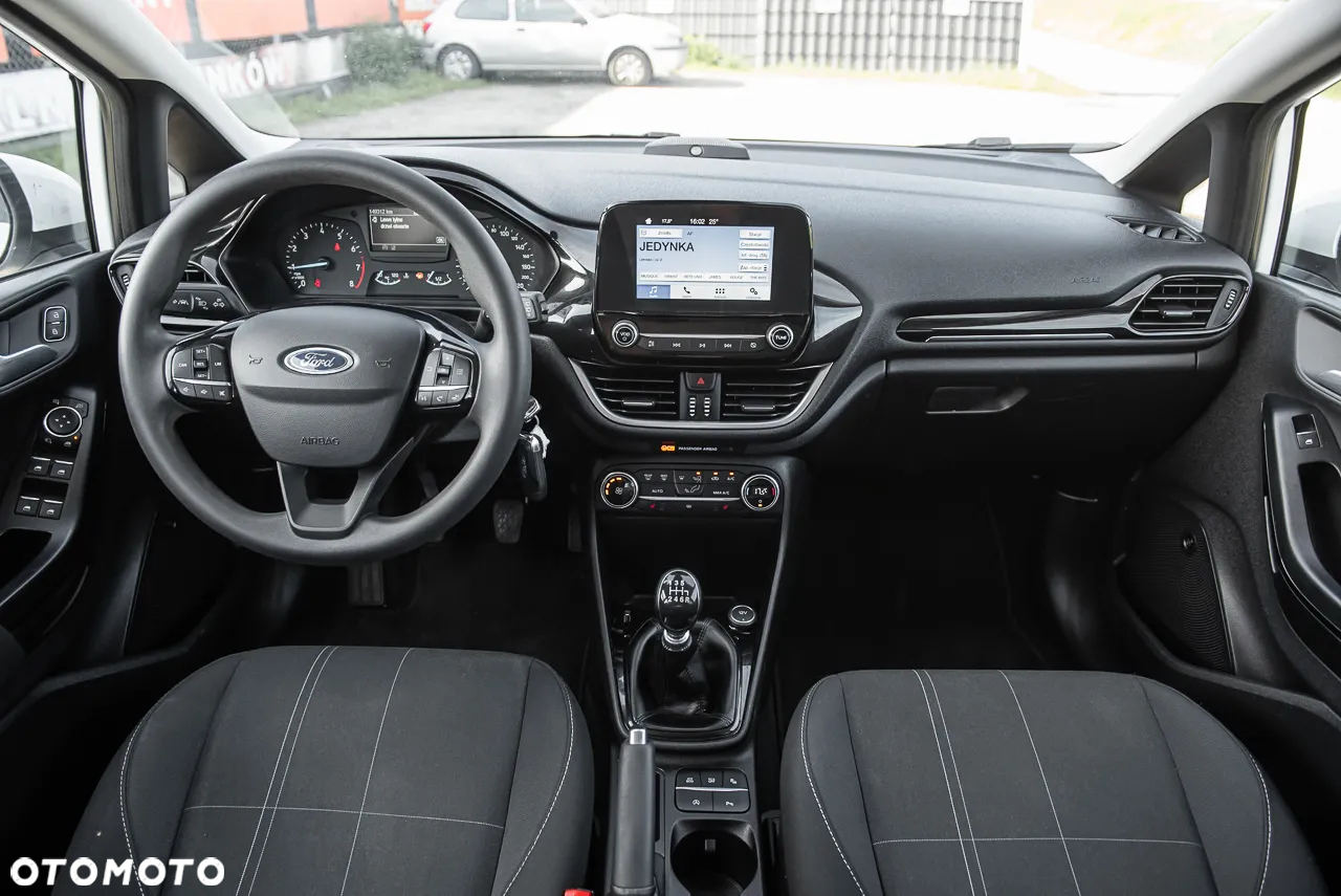 Ford Fiesta - 31