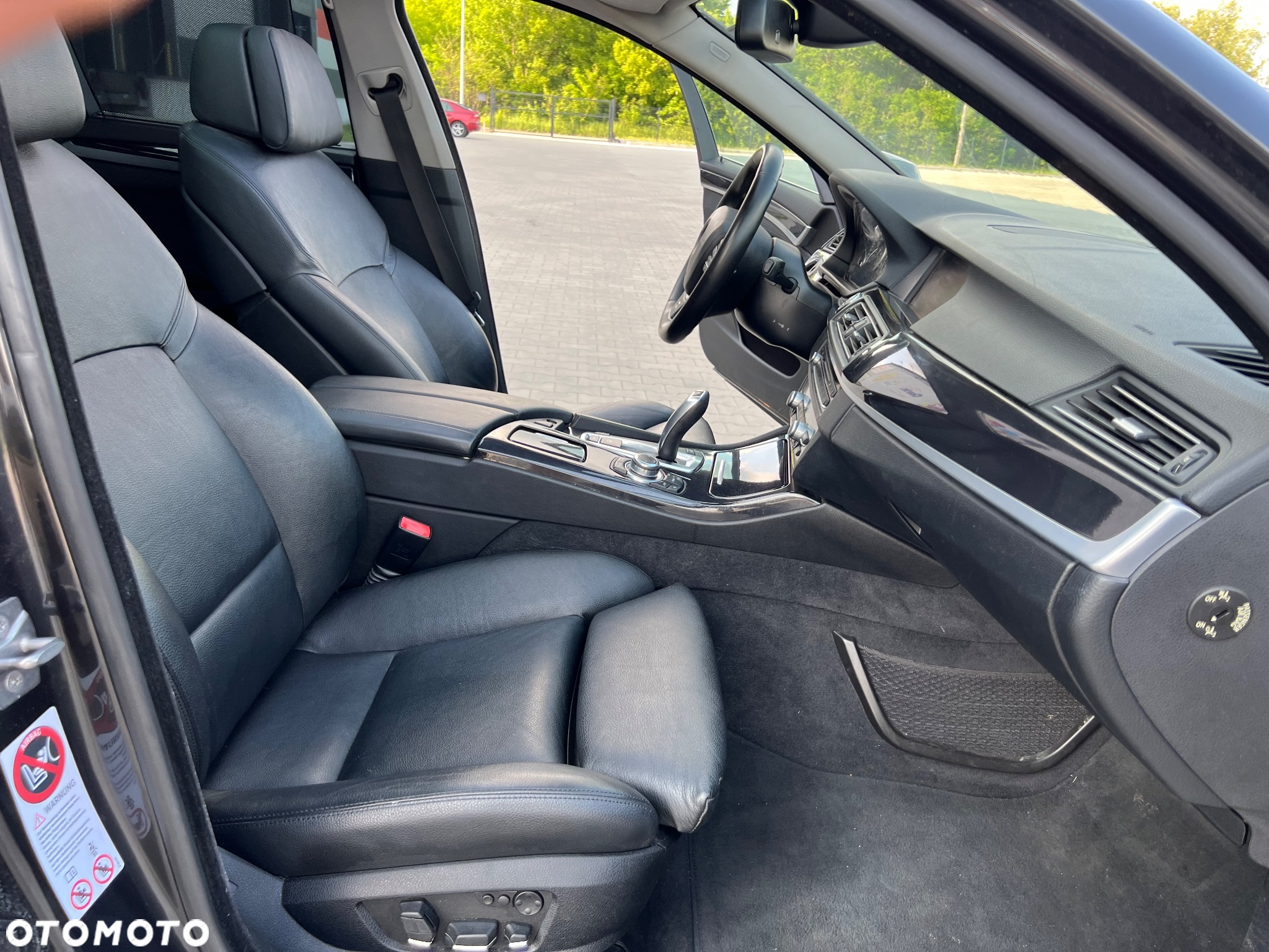 BMW Seria 5 520d Touring Luxury Line - 24