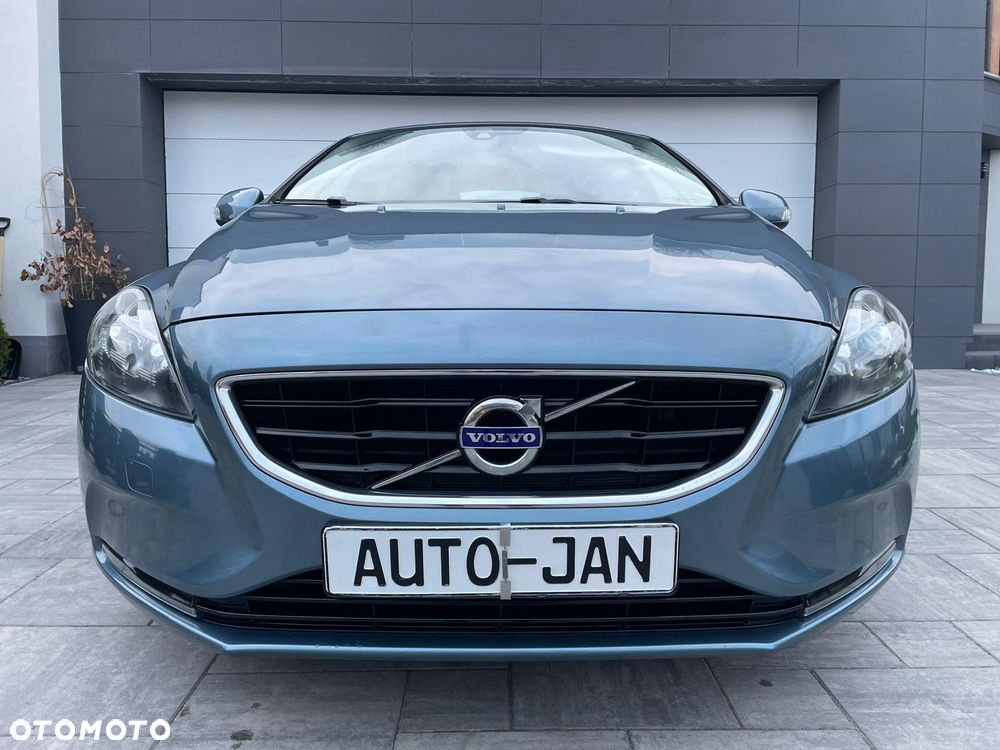 Volvo V40 D2 Summum - 2
