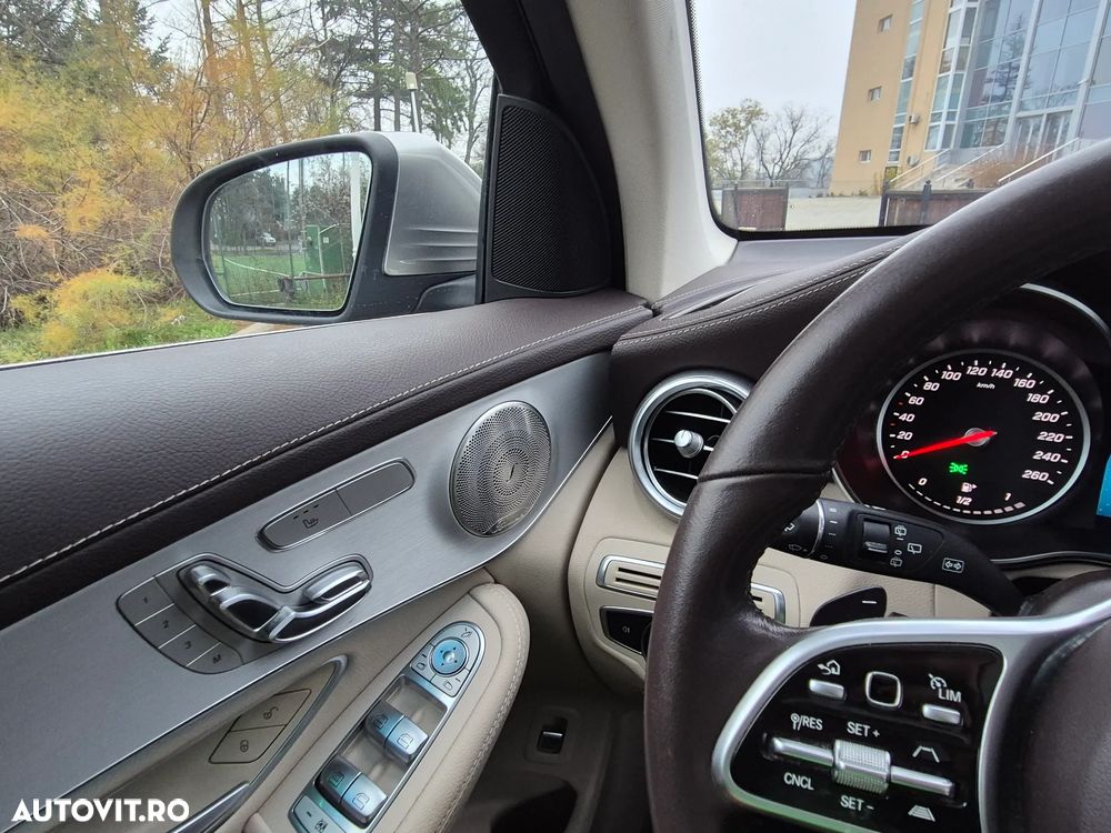 Mercedes-Benz GLC - 19