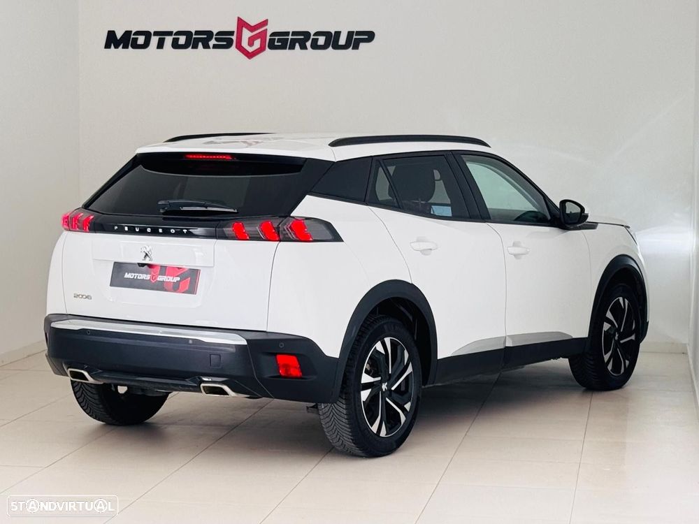 Peugeot 2008 1.5 BlueHDi Allure Pack EAT8 - 14