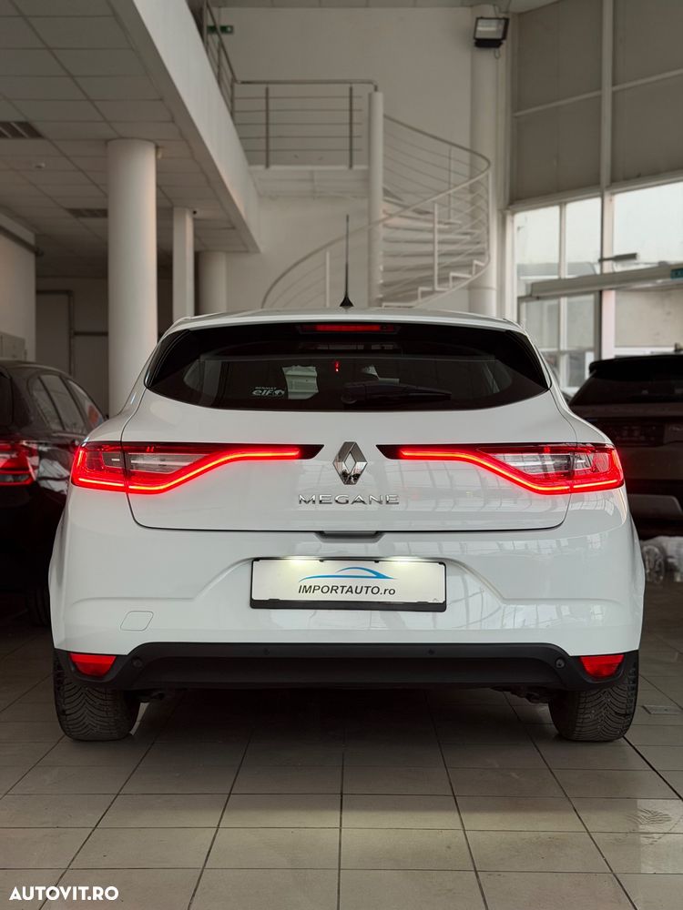 Renault Megane ENERGY dCi Zen - 6