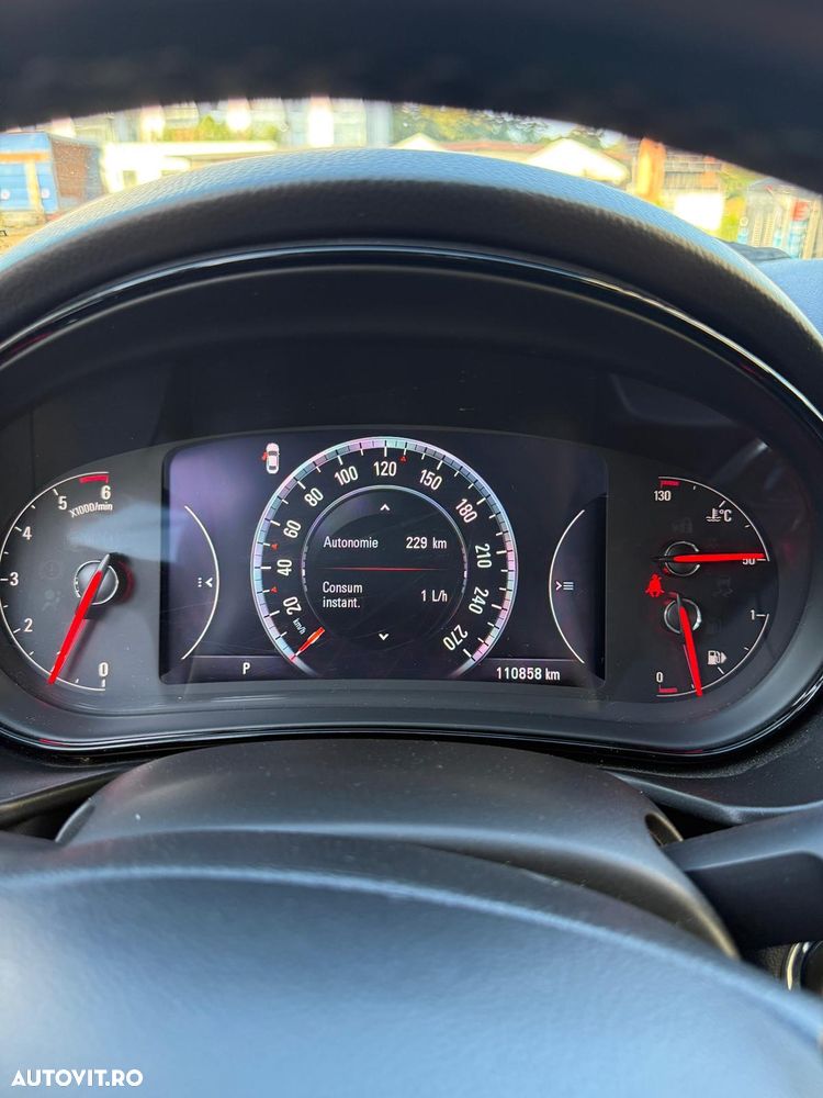 Opel Insignia - 7