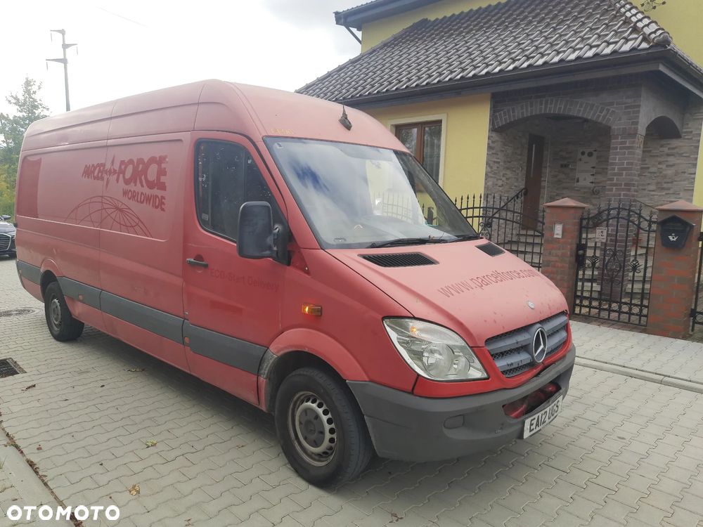 Mercedes-Benz Sprinter - 18