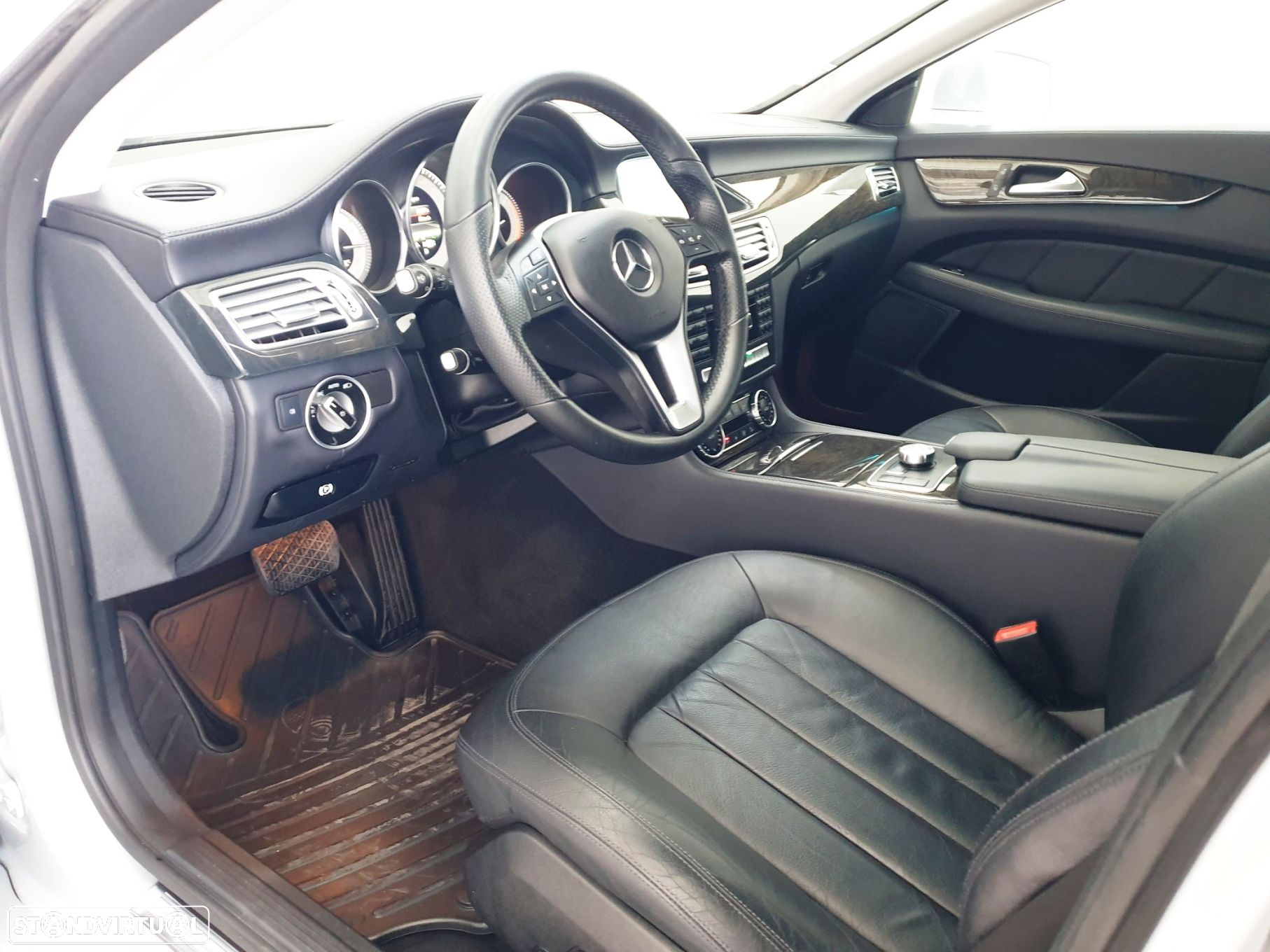 Mercedes-Benz CLS 350 CDi BlueEfficiency Shooting Brake - 14