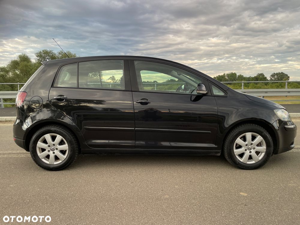 Volkswagen Golf Plus 1.9 TDI Comfortline - 12