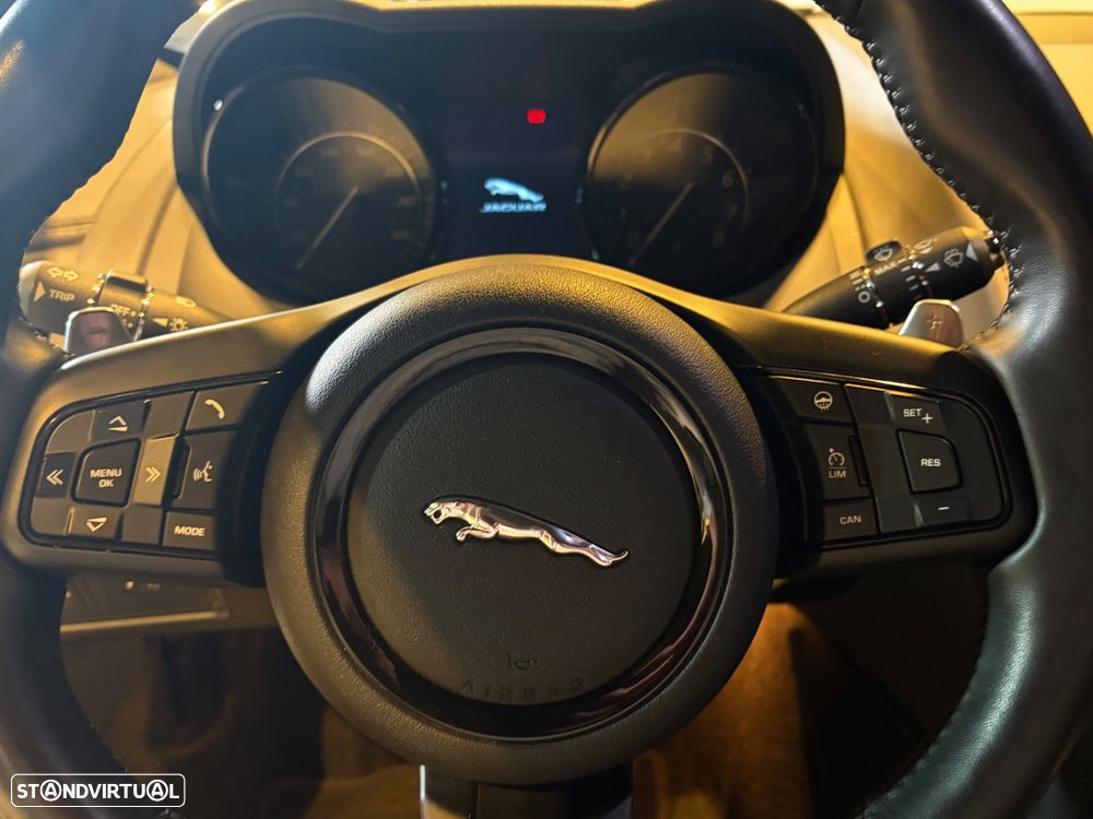 Jaguar F-Type 2.0 i4 R-Dynamic - 15
