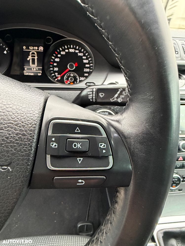 Volkswagen Passat 2.0 TDI BlueMotion Technology Business Edition - 17