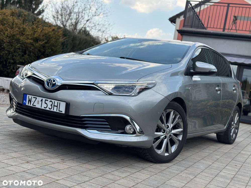 Toyota Auris - 2
