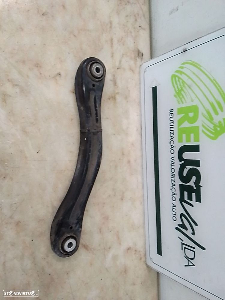 Braço Superior Suspenção Tr Esq Mercedes-Benz M-Class (W164) - 2