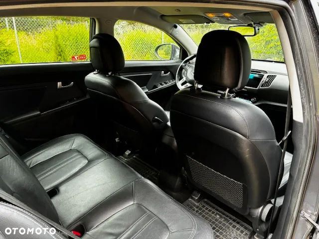 Kia Sportage - 14