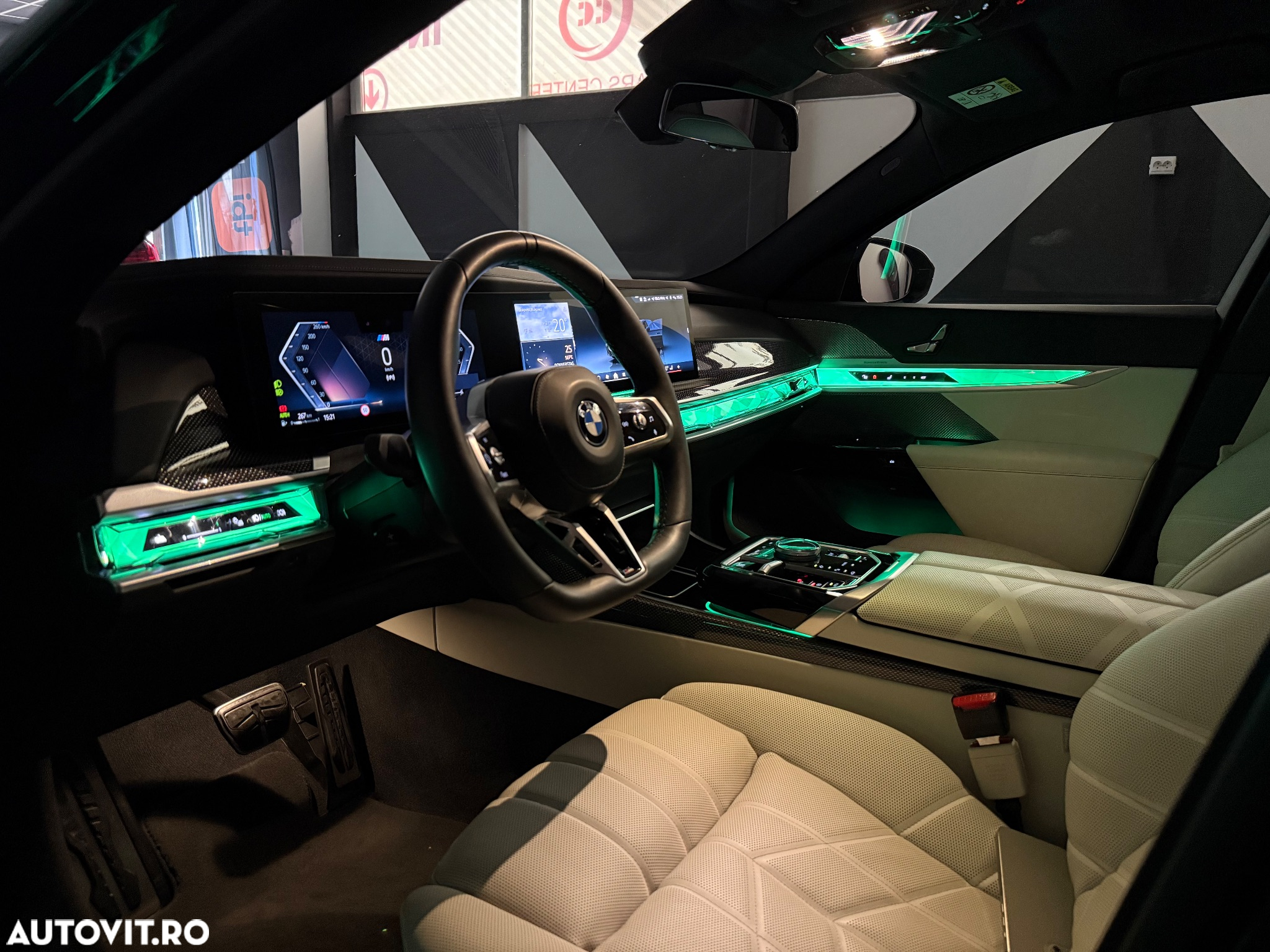 BMW Seria 7 740d xDrive MHEV - 8