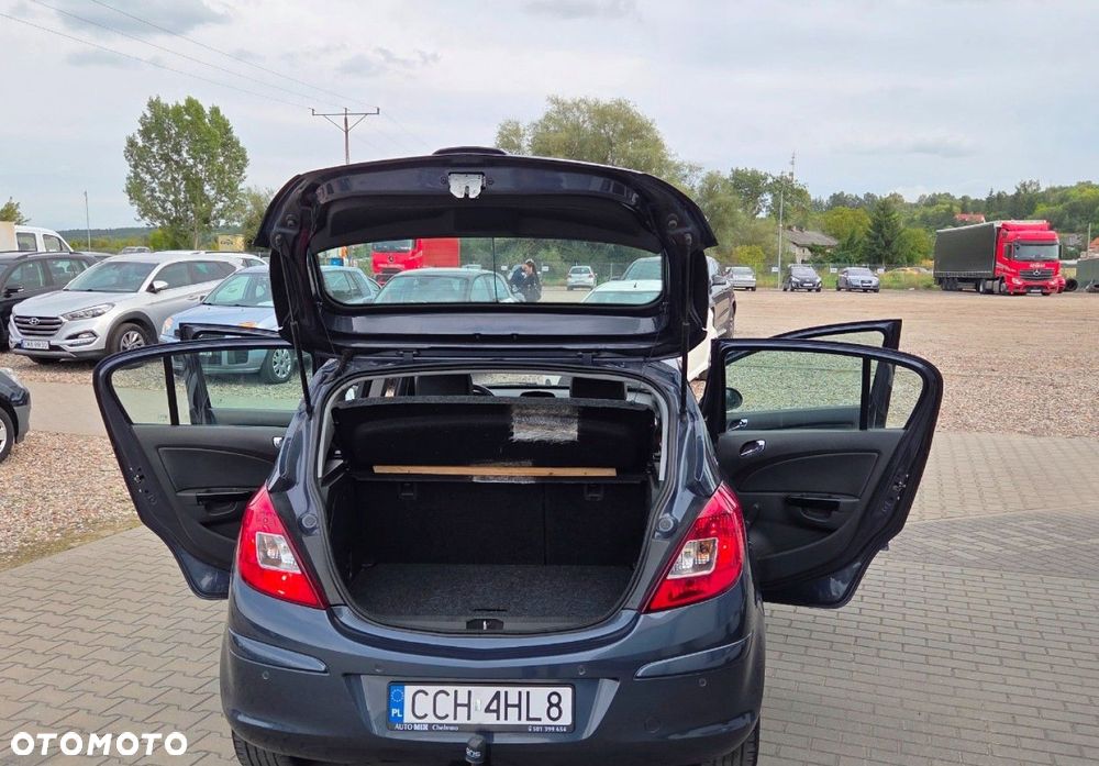 Opel Corsa - 28