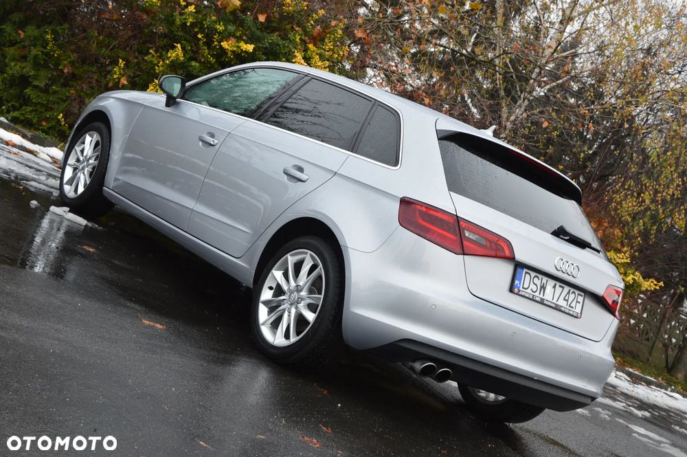 Audi A3 Sportback 1.8 TFSI S tronic Ambiente - 9