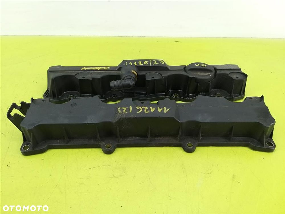 Pokrywa zaworów Peugeot 307  I 1.6 16V 107KM  2001–2008 9638569980 99089200 - 8