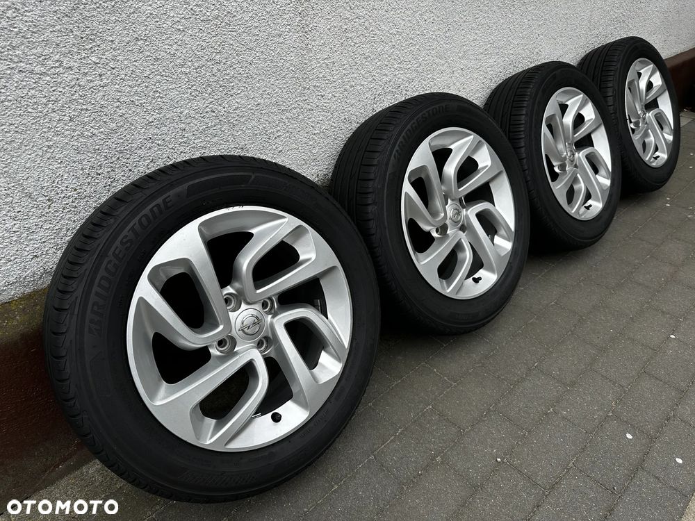 195 60 16 / 4x108 / OPEL Crossland PEUGEOT 207 208 2008 308 GT CITROEN DS3 C3 C4 / BRIDGESTONE - 1