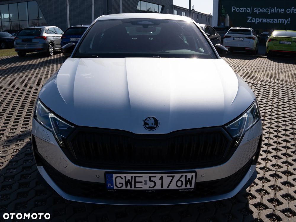 Skoda Octavia 2.0 TDI Sportline DSG - 5