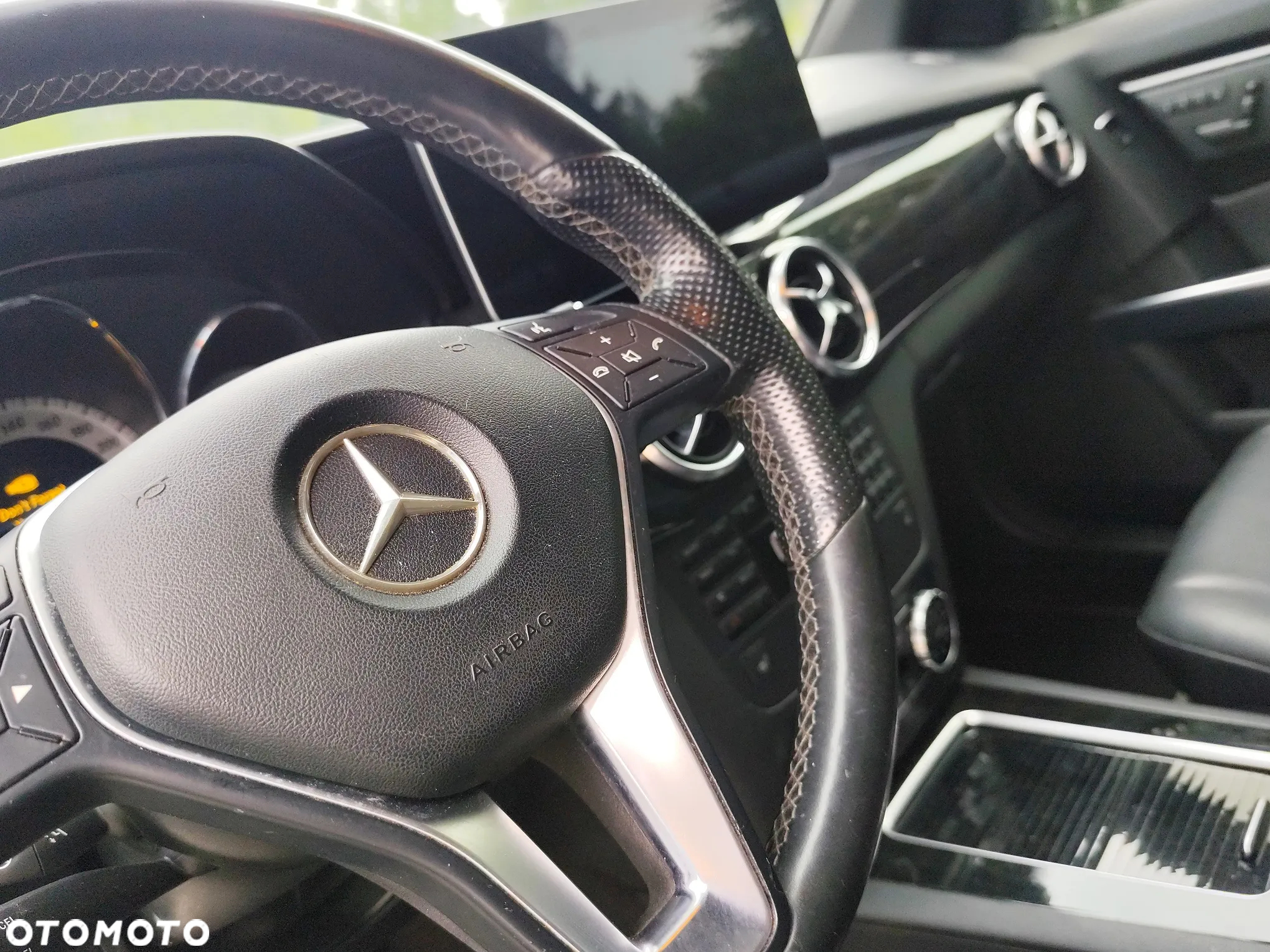 Mercedes-Benz GLK 250 CDI DPF 4Matic BlueEFFICIENCY 7G-TRONIC SPORT EDITION - 32