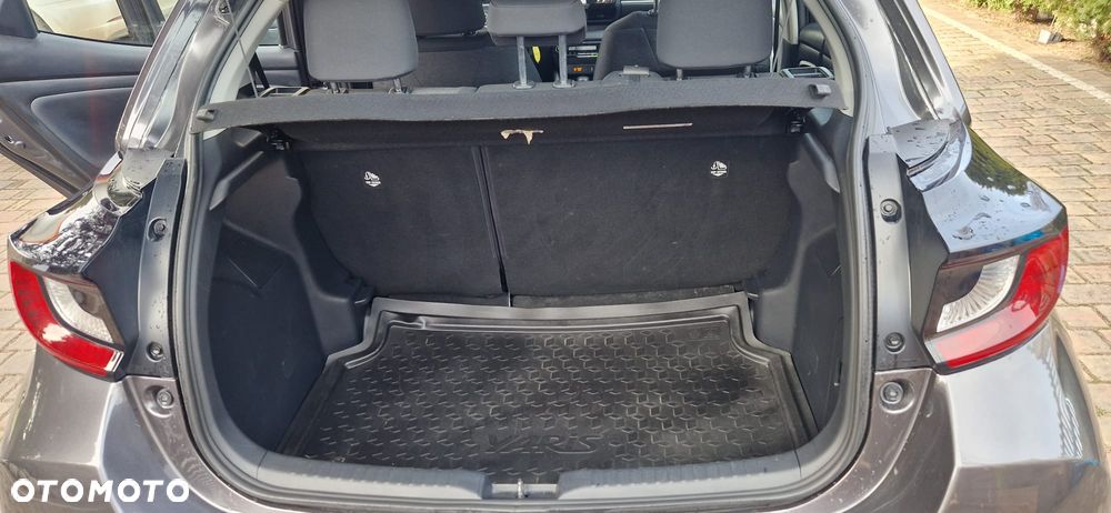 Toyota Yaris 1.5 VVT-i Selection - 17
