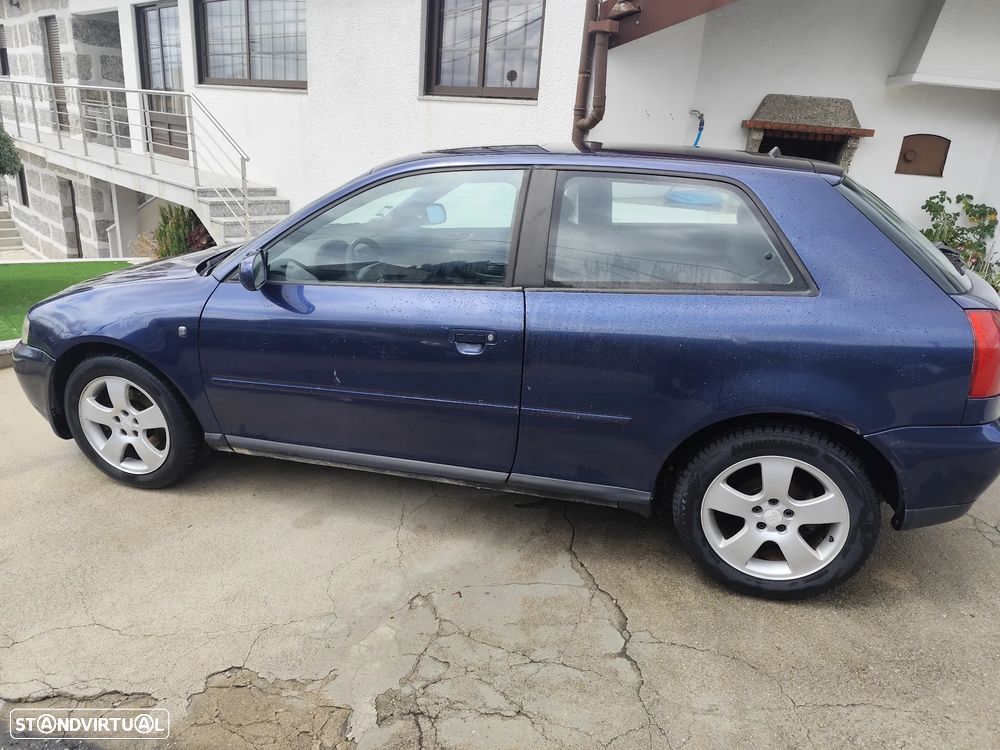 Audi A3 1.9 TDI Attraction - 4