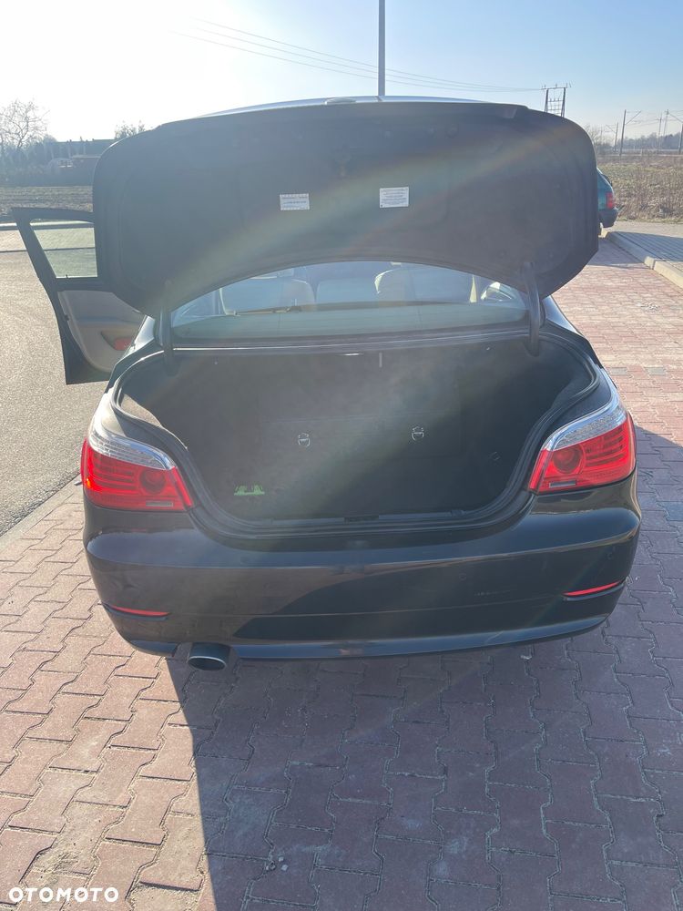 BMW Seria 5 520d - 18