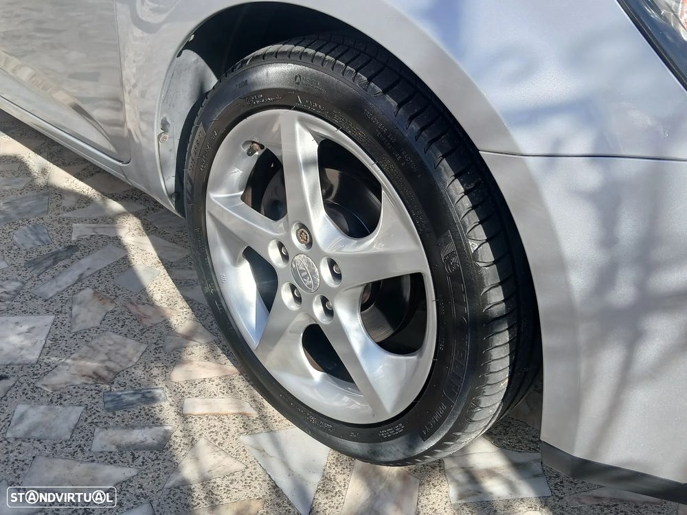 Kia Ceed SW 1.6 CRDi ECO - 10