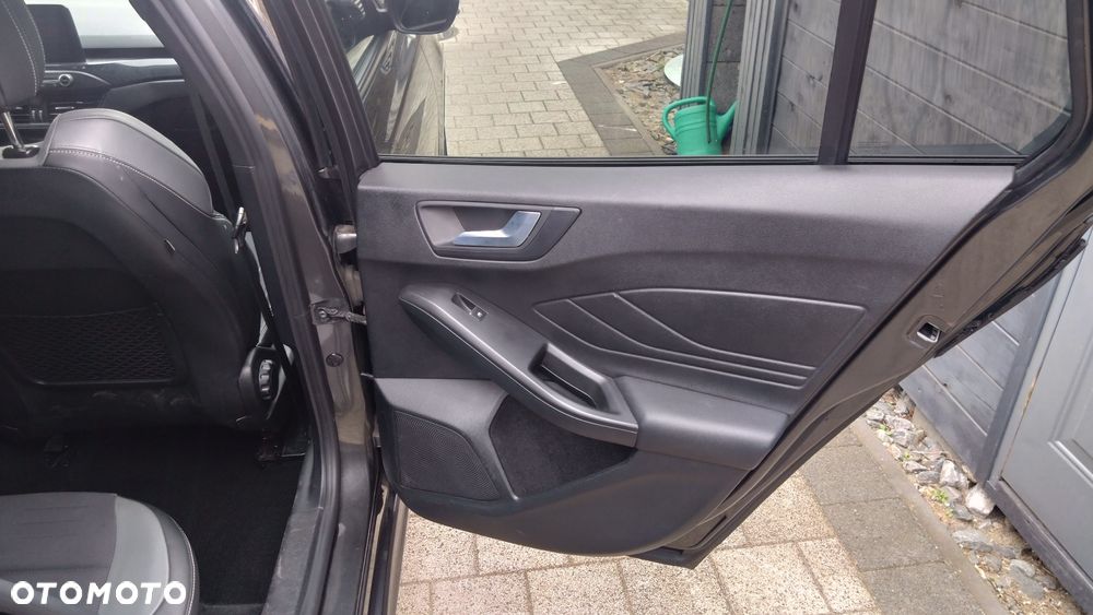Ford Focus 2.0 EcoBlue ST-2 - 32