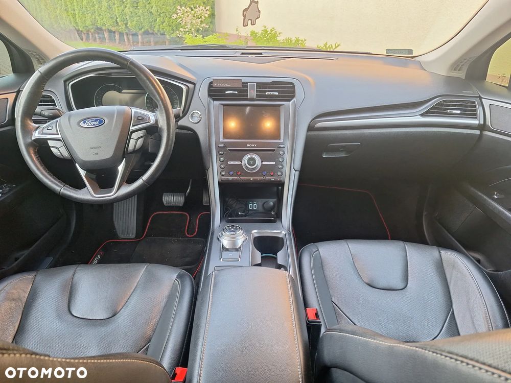 Ford Fusion 2.0 EcoBoost Titanium - 6