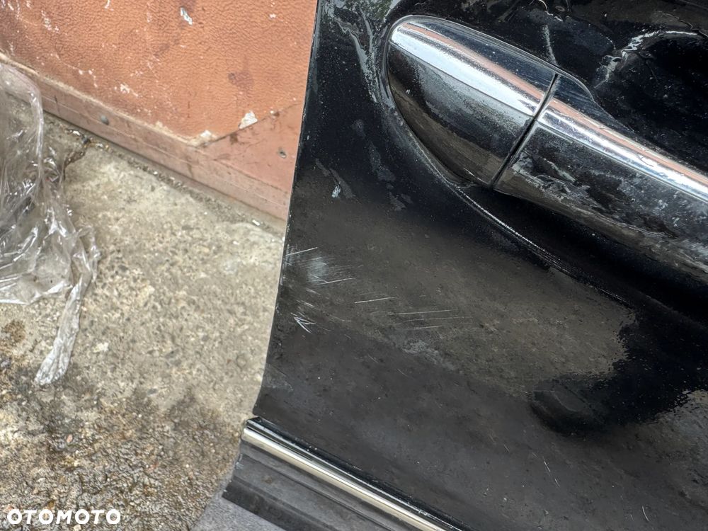Drzwi prawe Mercedes C-Klasa W203 prawy przód przednie kolor 197 OE - 4