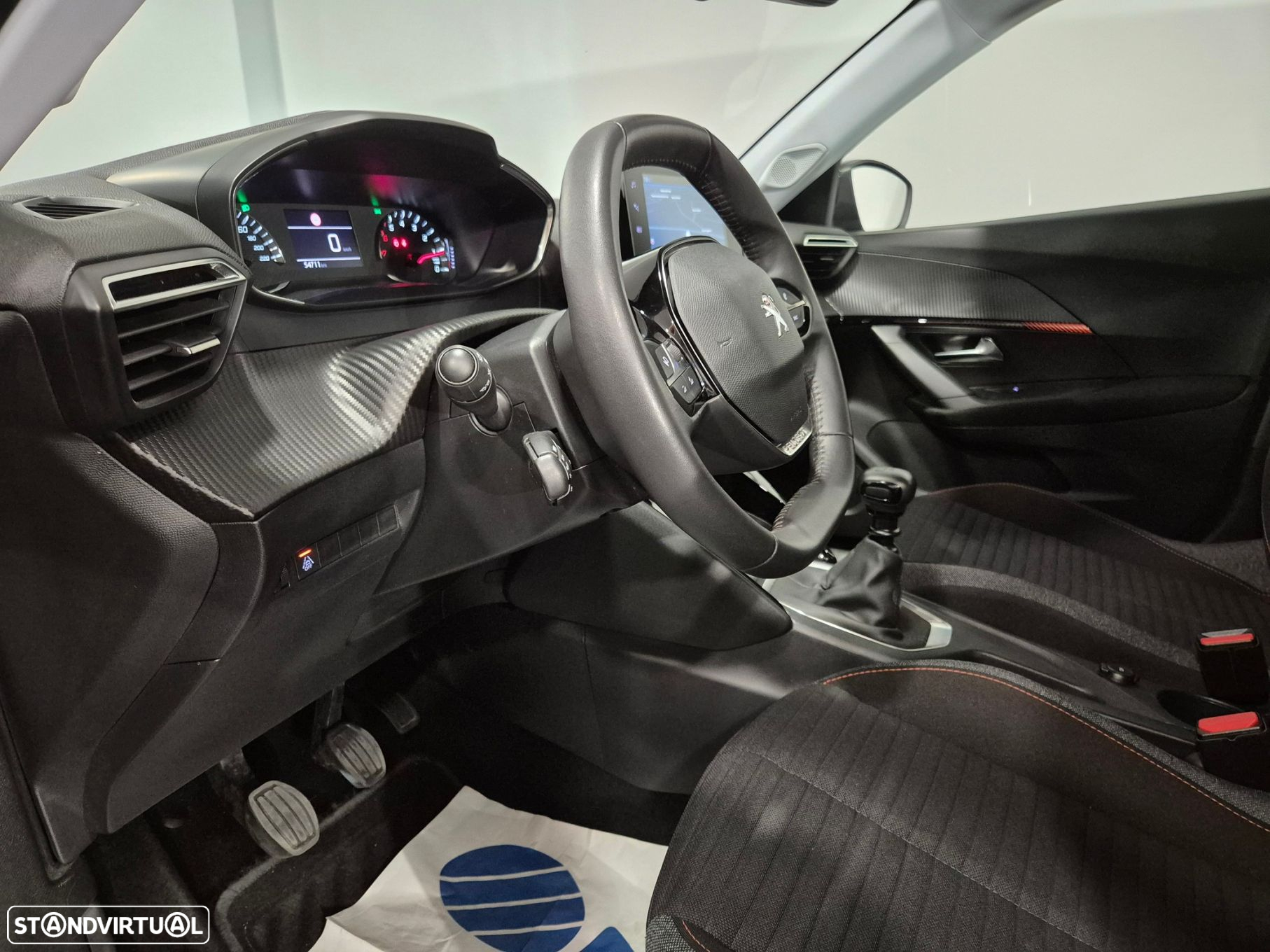Peugeot 2008 1.2 PureTech Active Pack - 14