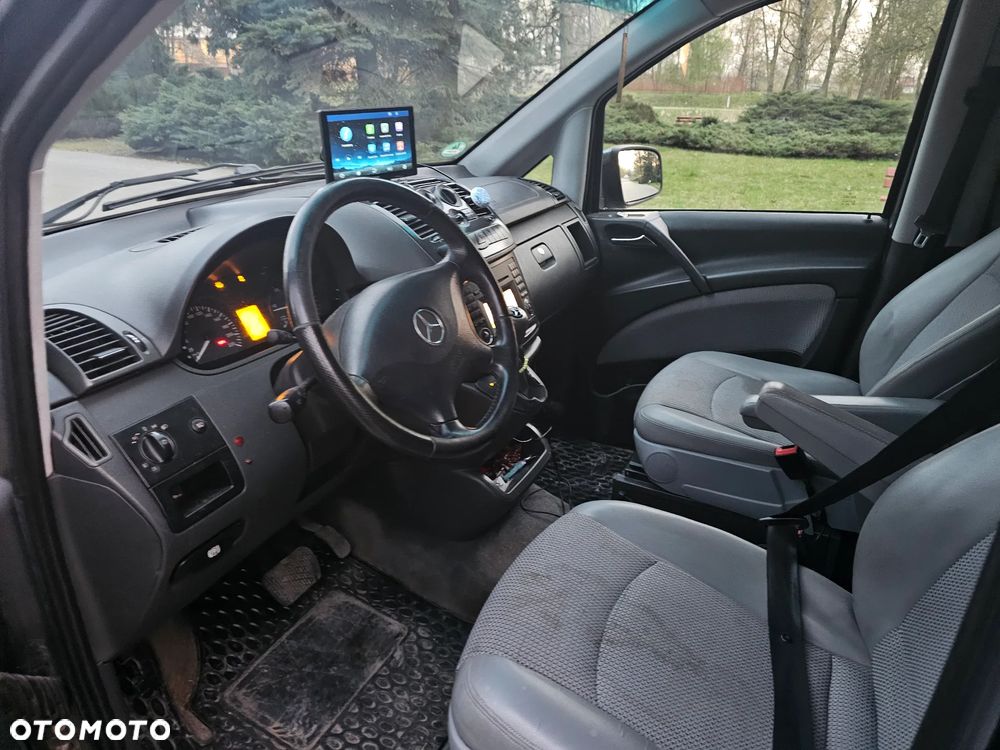 Mercedes-Benz Viano - 12