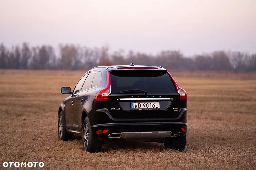 Volvo XC 60 D4 AWD Ocean Race - 8