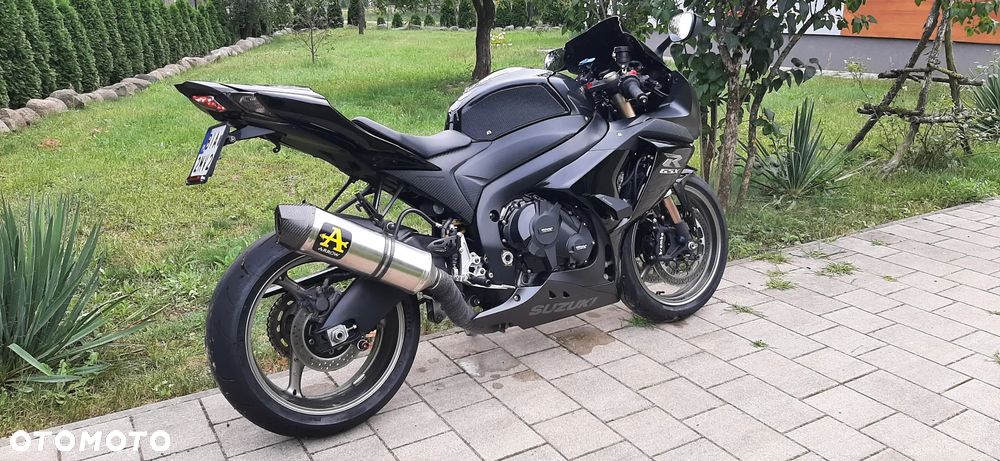 Suzuki GSX-R - 12
