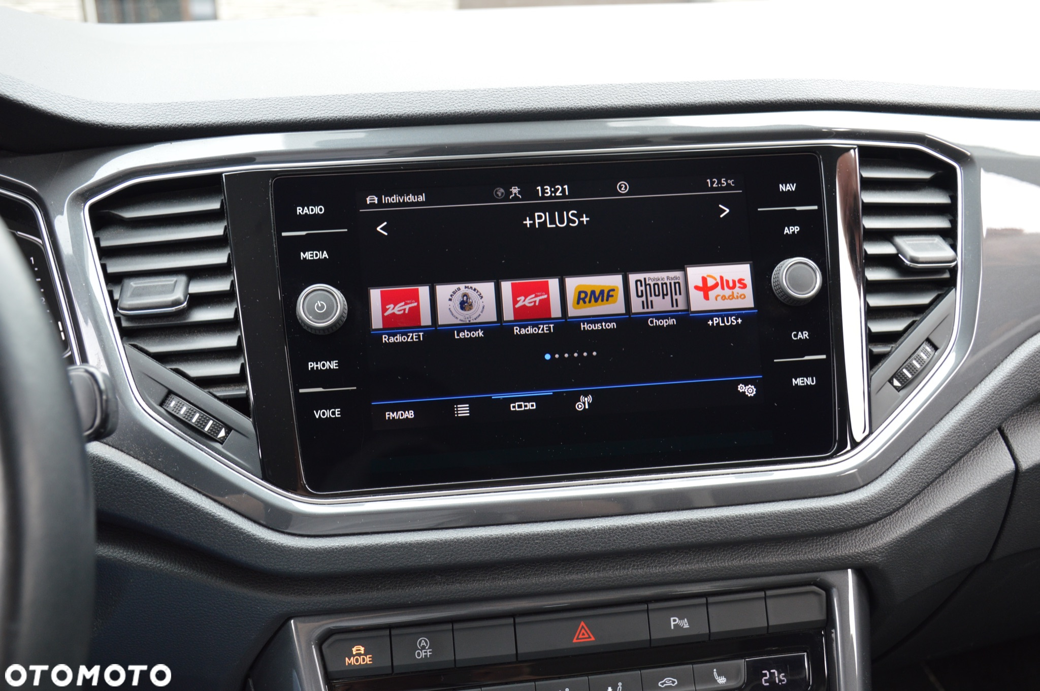 Volkswagen T-Roc 2.0 TDI SCR DSG Sport - 31