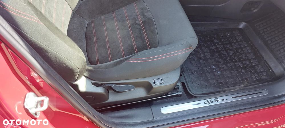 Alfa Romeo Giulietta 1.4 TB 16V Sprint - 15