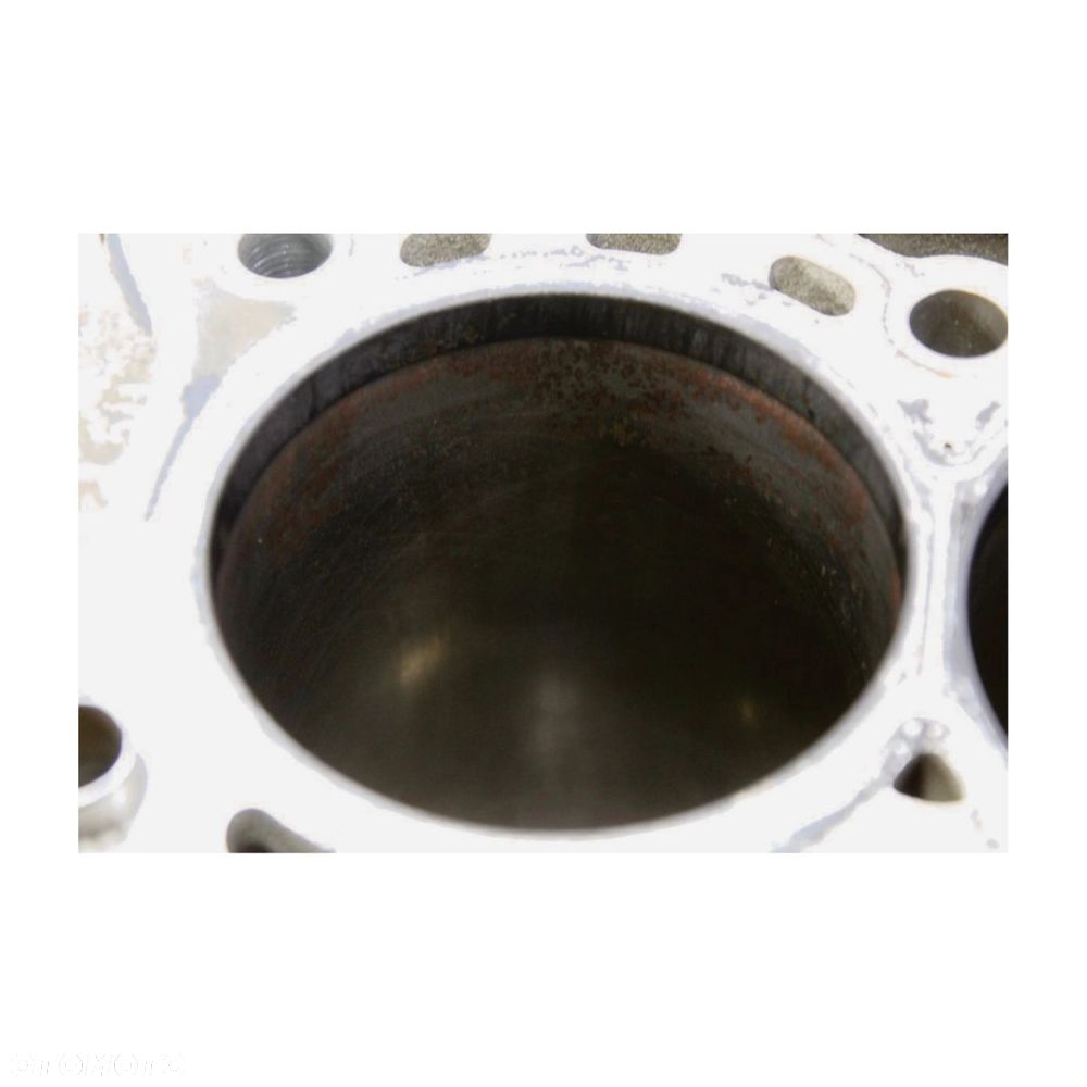 BLOK SILNIKA BMW E90 E91 E81 E87 E60 2.0D N47D20A 7797922 NOMINAŁ - 4