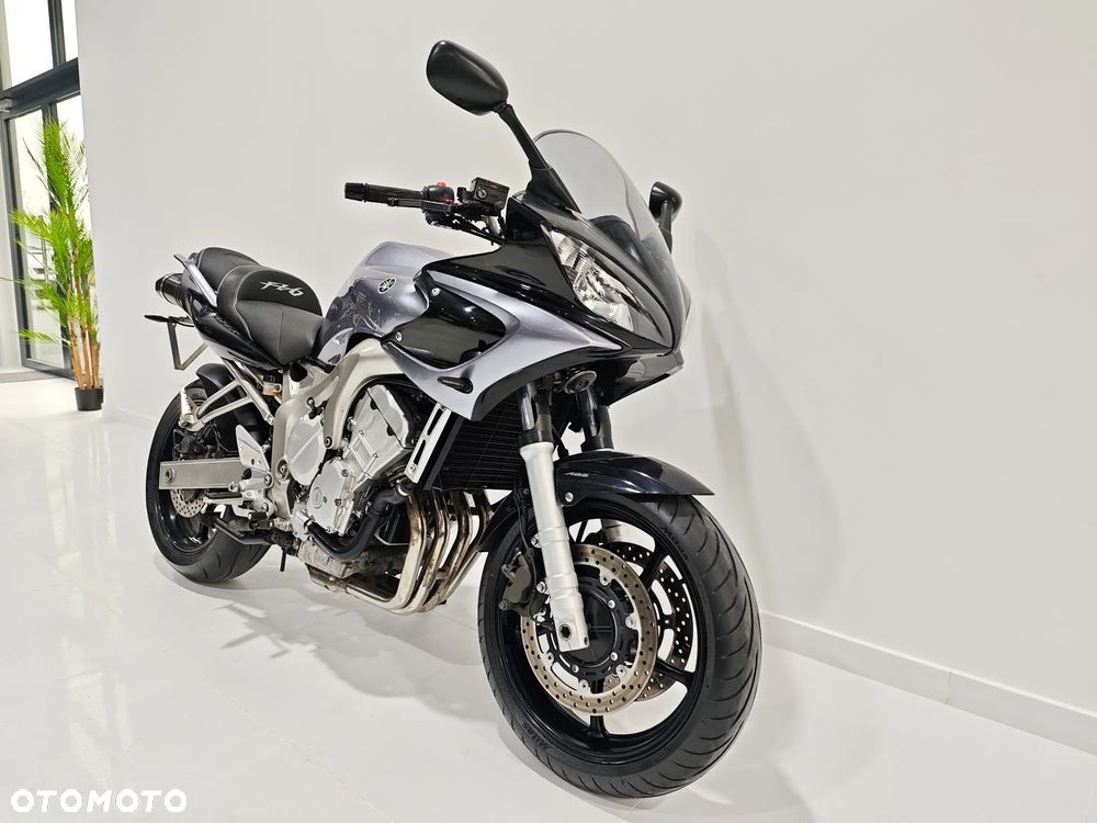 Yamaha FZ - 7