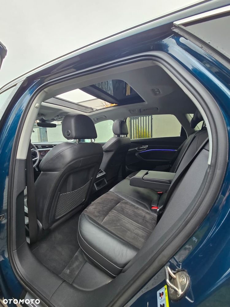 Audi e-tron 50 Quattro - 12