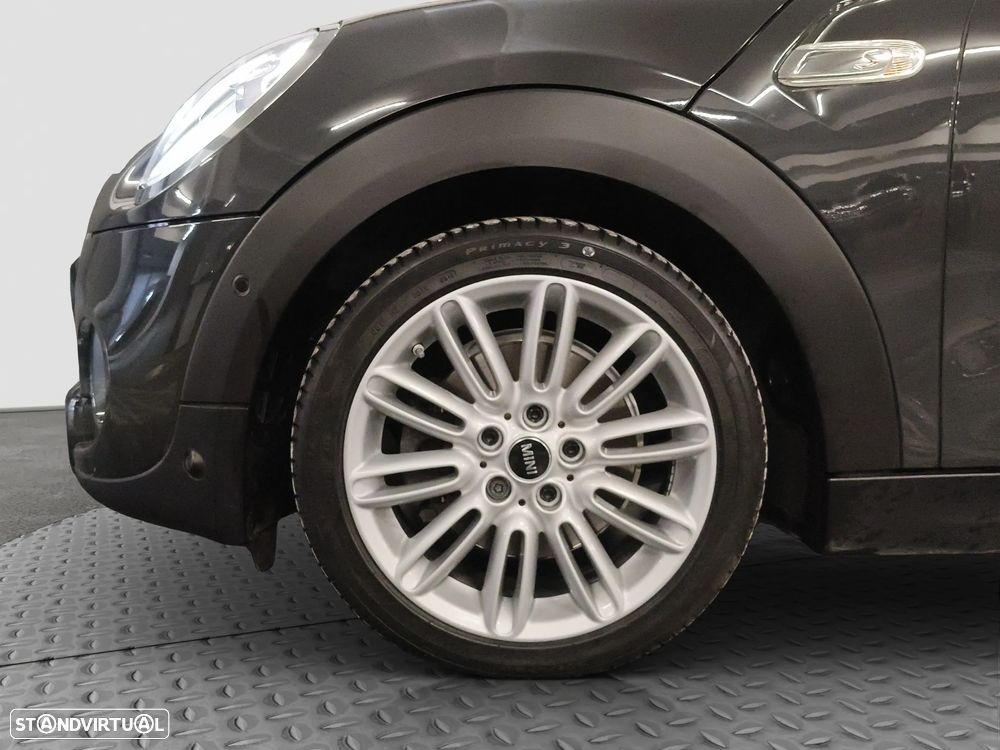 MINI 5 Portas Cooper S Auto - 35