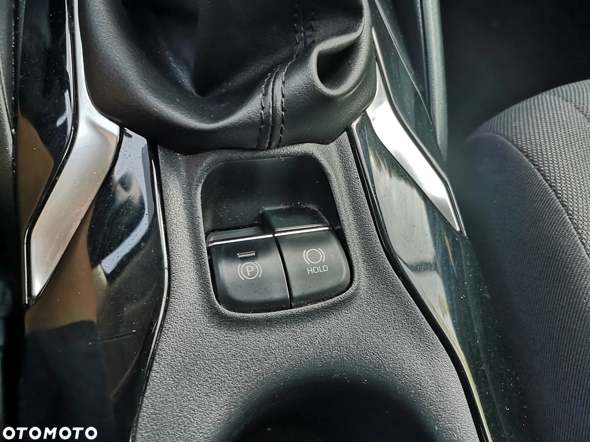 Toyota Corolla 1.6 Comfort - 19