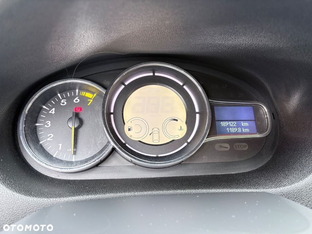 Renault Megane 1.6 16V Dynamique - 7