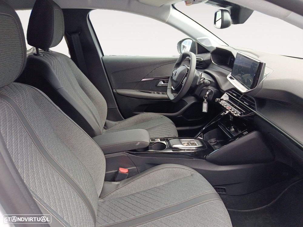 Peugeot 208 1.2 Hybrid Allure e-DCS6 - 15