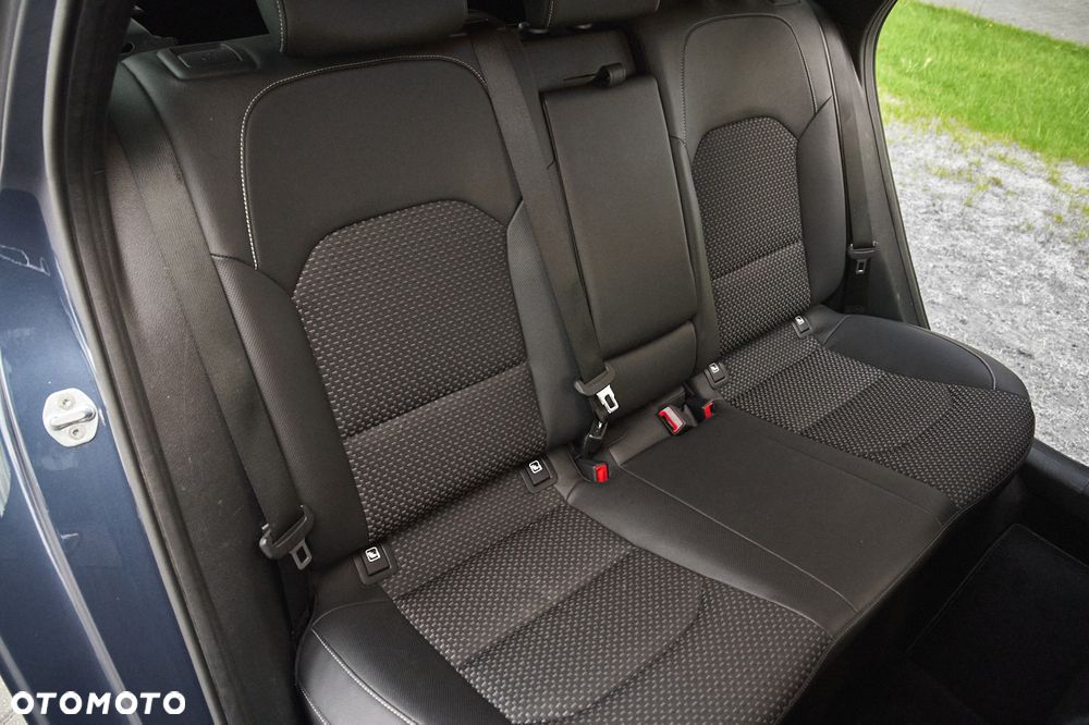 Kia Ceed 1.6 CRDi GT Line - 26
