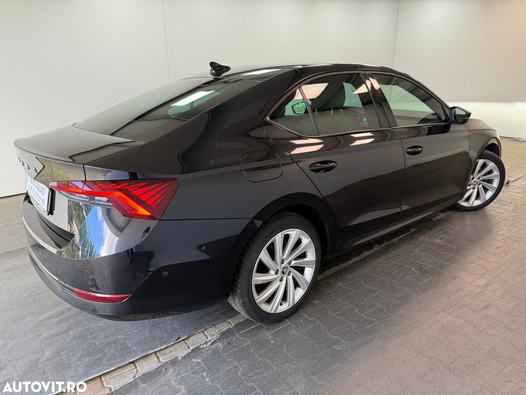 Skoda Octavia 2.0 TDI DSG Style - 17