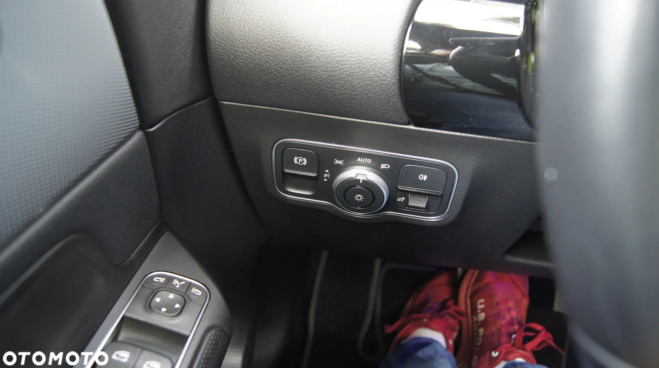 Mercedes-Benz GLA 200 4-Matic AMG Line - 27