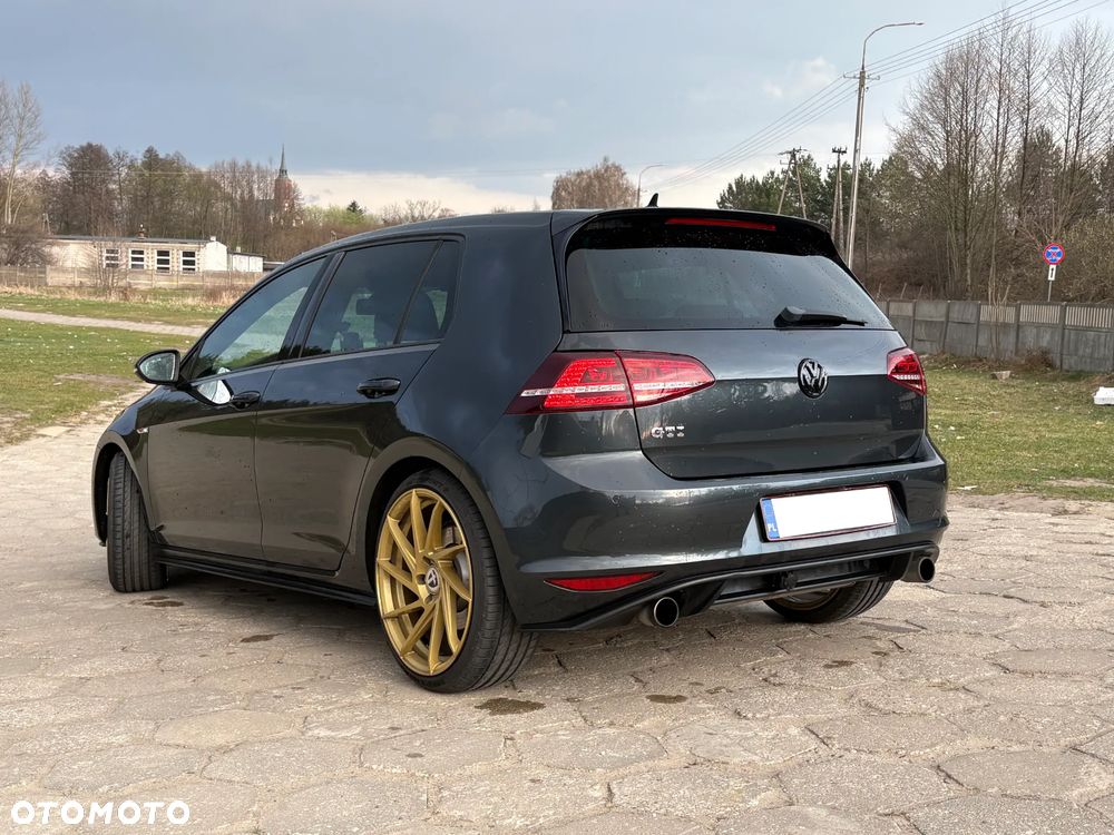 Volkswagen Golf 2.0 TSI BMT GTI - 19