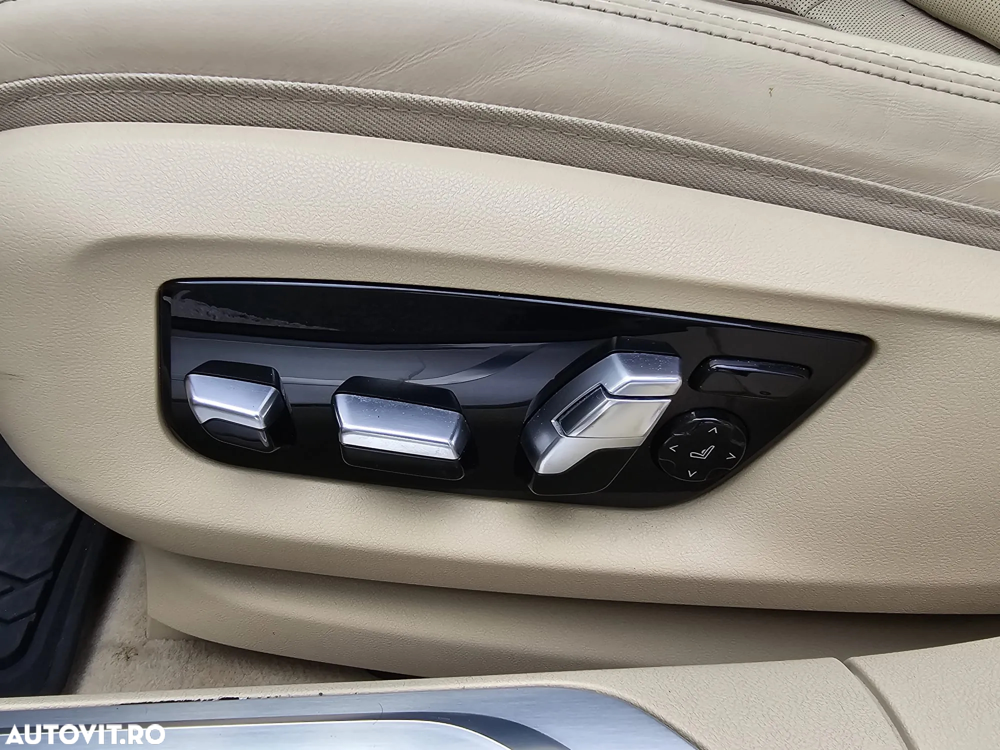 BMW Seria 7 730d xDrive - 10