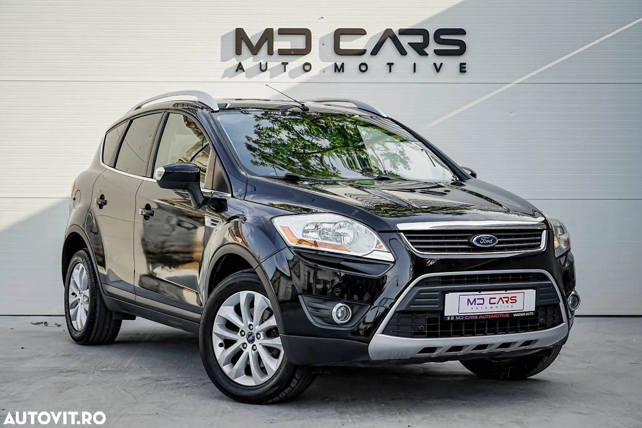 Ford Kuga 2.0 TDCi 4x4 Aut. Titanium - 1