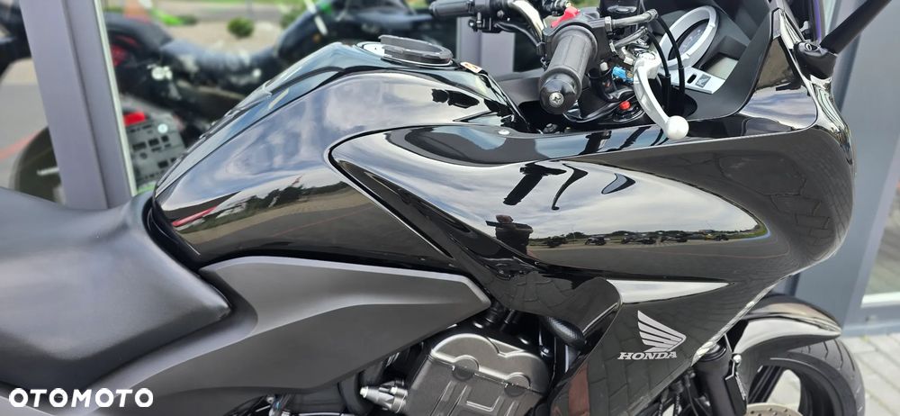 Honda CBF - 12