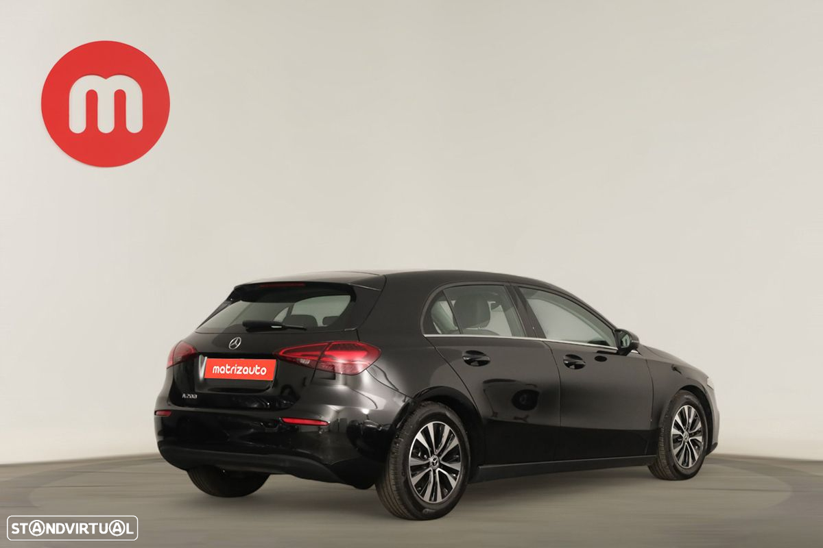 Mercedes-Benz A 200 Standard - 4